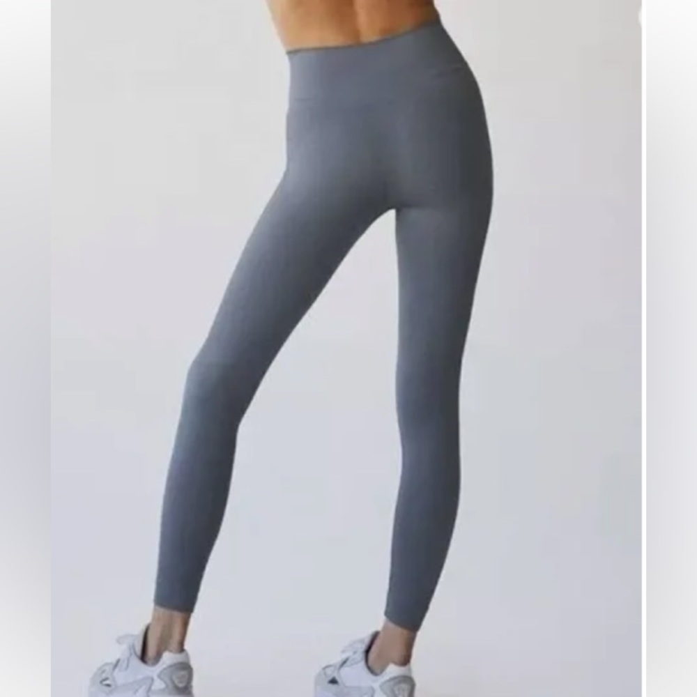Set Active Sculptflex Seamless Leggings Gray Leggings inseam 21 inch - Picture 2 of 6